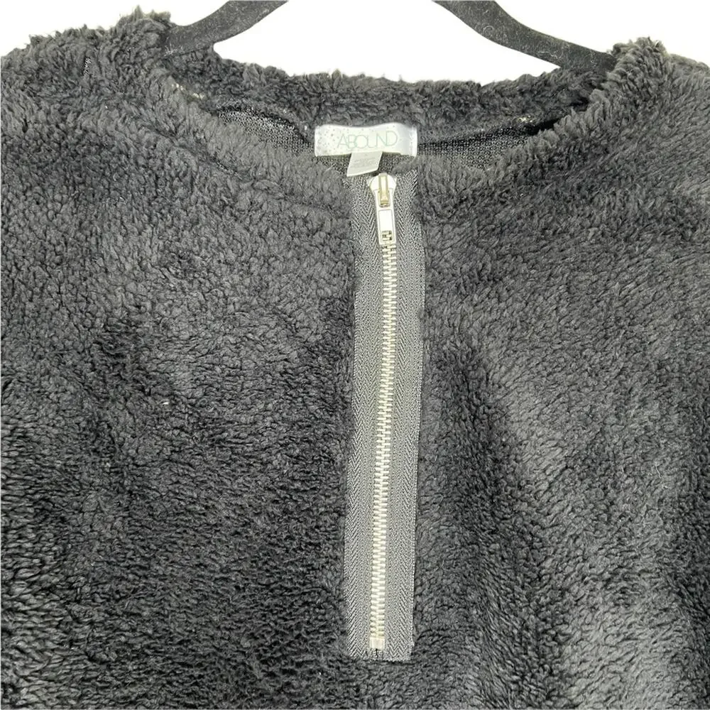 NWT NEW ABOUND Nordstrom Fuzzy Fleece half zip Pullover in Black - Picture 4 of 10